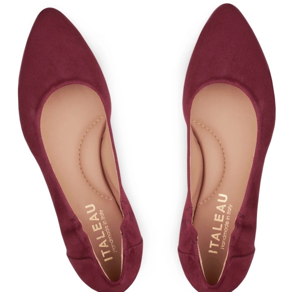 TALL LADIES SIZE 12 | BRAND NEW ITALEAU CHERRY Italian Suede Flats